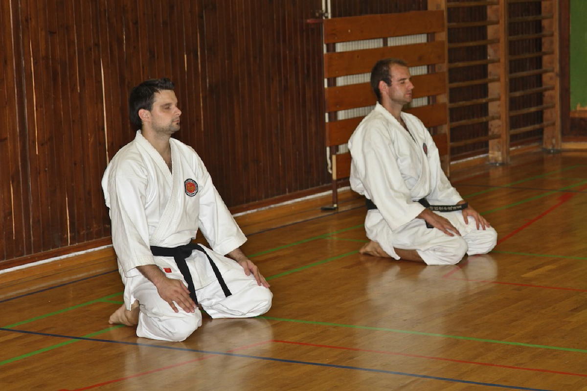 Prvi_karate_trening_005